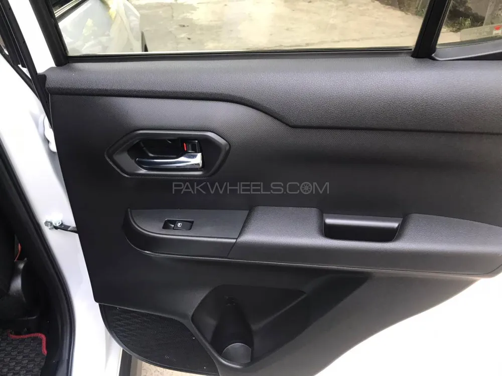 Toyota Raize 2020 for Sale in Lahore Toyota Raize 2020 for Sale in Lahore Image-16