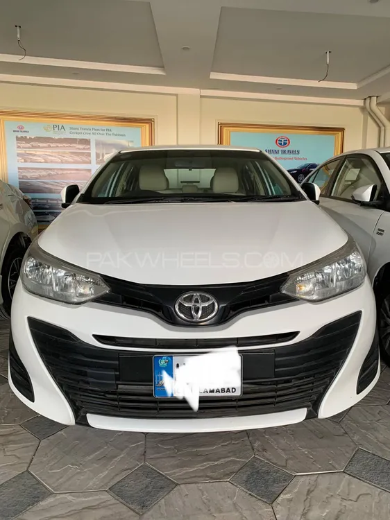 Toyota Yaris Sedan 2022 for Sale in Islamabad Image-1