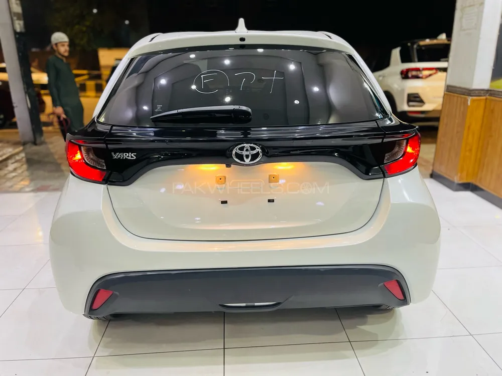 Toyota Yaris Hatchback 2021 for Sale in Peshawar Toyota Yaris Hatchback 2021 for Sale in Peshawar Image-5