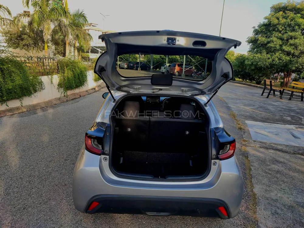 Toyota Yaris Hatchback 2023 for Sale in Rawalpindi Toyota Yaris Hatchback 2023 for Sale in Rawalpindi Image-9