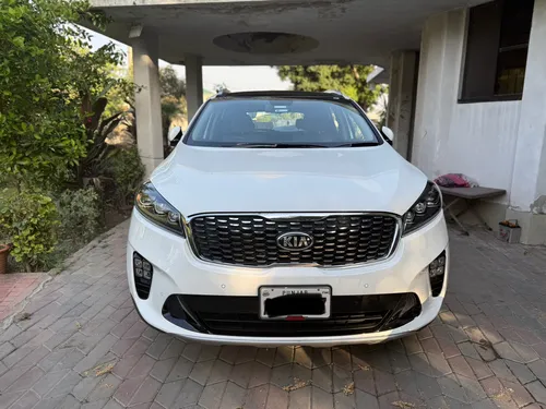 KIA Sorento 3.5 FWD 2023 for Sale KIA Sorento 3.5 FWD 2023 for Sale