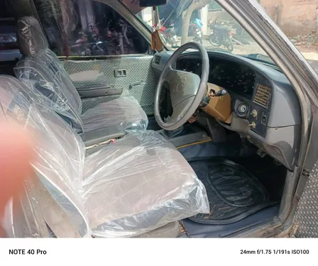Toyota Hilux Double Cab 1990