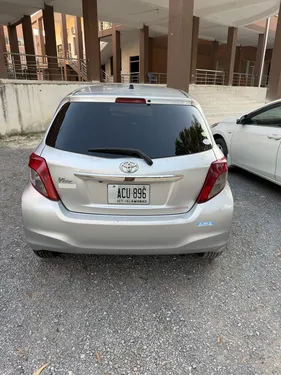 Toyota Vitz F M Package 1.0 2013