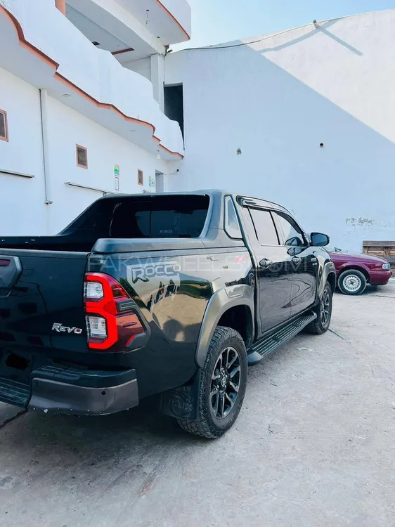 Toyota Hilux 2021 for Sale in Mandi bahauddin Toyota Hilux 2021 for Sale in Mandi bahauddin Image-2