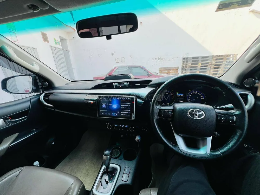 Toyota Hilux 2021 for Sale in Mandi bahauddin Toyota Hilux 2021 for Sale in Mandi bahauddin Image-1