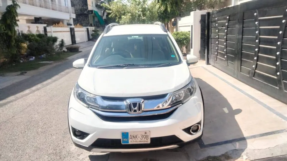 Honda BR-V 2019 for Sale in Lahore Image-1