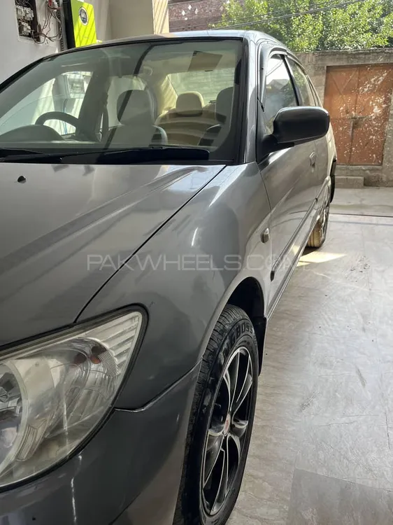 Honda Civic 2005 for Sale in Daska Image-1
