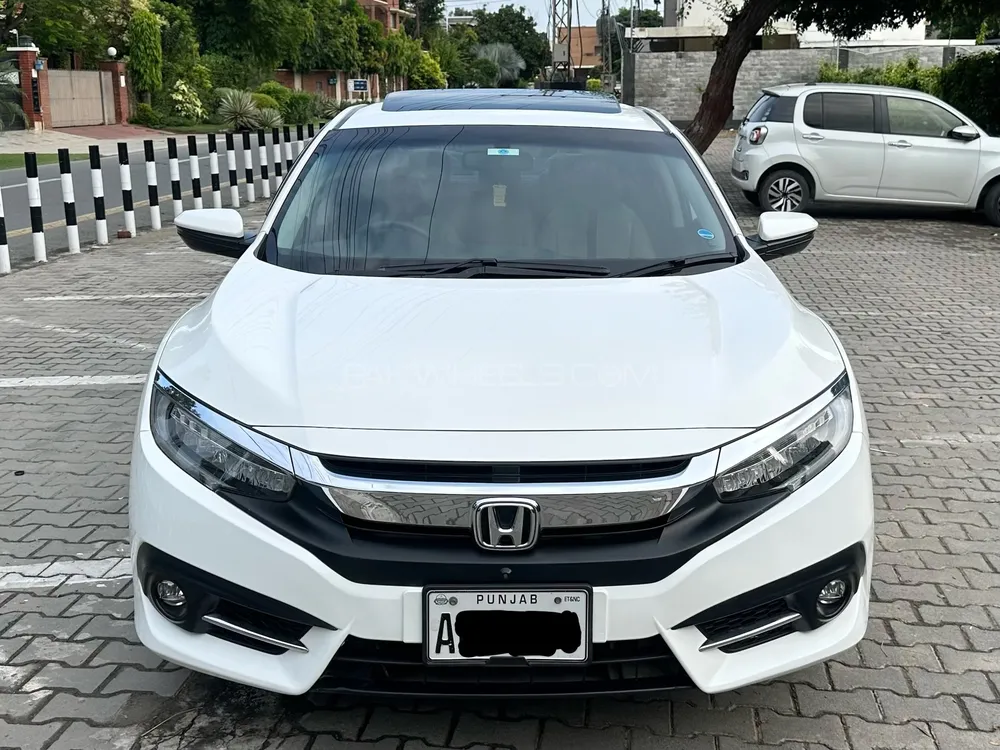 Honda Civic 2021 for Sale in Lahore Image-1