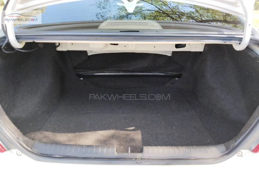 ہونڈا سوک 2013 for Sale in اسلام آباد ہونڈا سوک 2013 for Sale in اسلام آباد Image-8