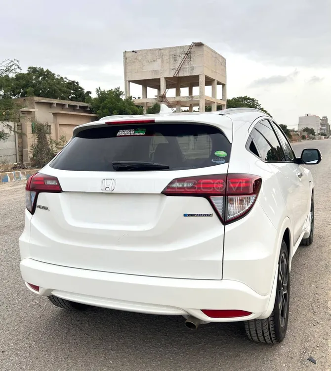 Honda Vezel 2014 for Sale in Karachi Honda Vezel 2014 for Sale in Karachi Image-4