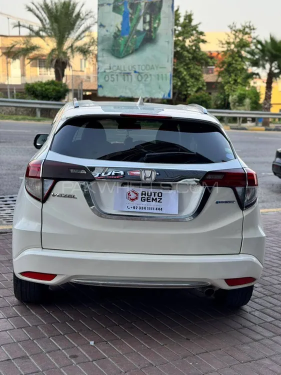 Honda Vezel 2015 for Sale in Islamabad Honda Vezel 2015 for Sale in Islamabad Image-4