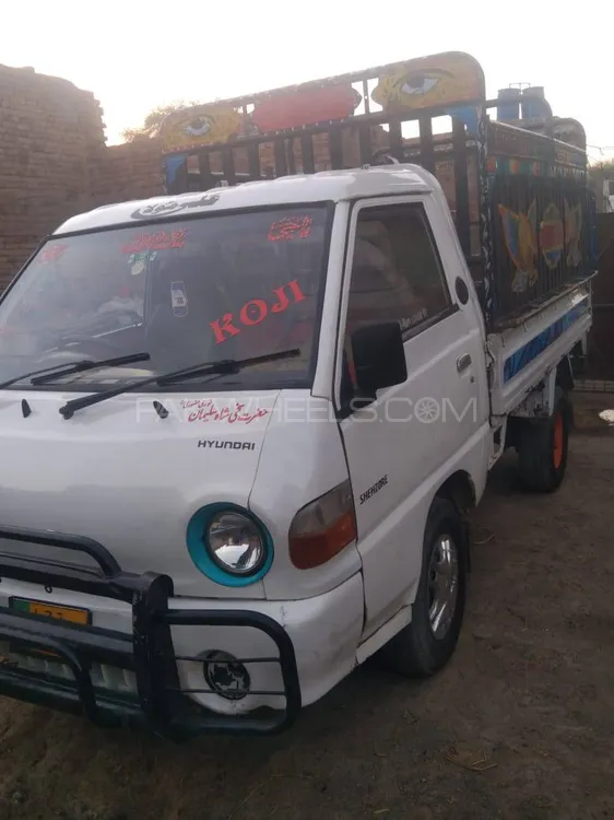 Hyundai Shehzore 2004 for Sale in Bhalwal Image-1
