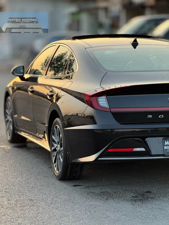Hyundai Sonata 2025 for Sale in Lahore Hyundai Sonata 2025 for Sale in Lahore Image-7