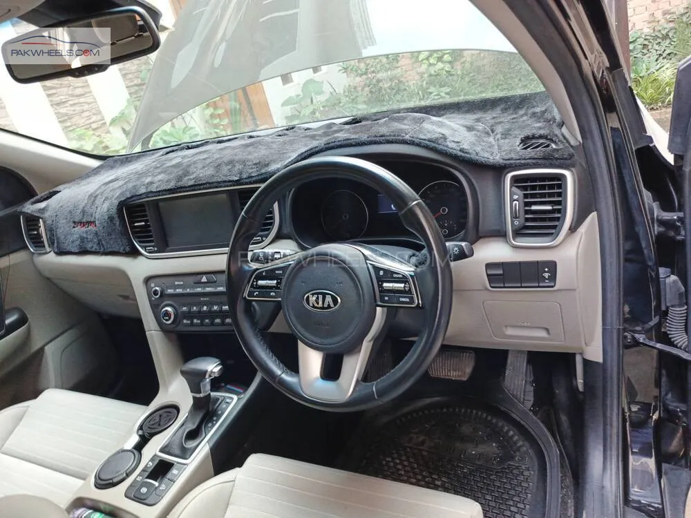 کِیا اسپورٹیج 2022 for Sale in پشاور کِیا اسپورٹیج 2022 for Sale in پشاور Image-11