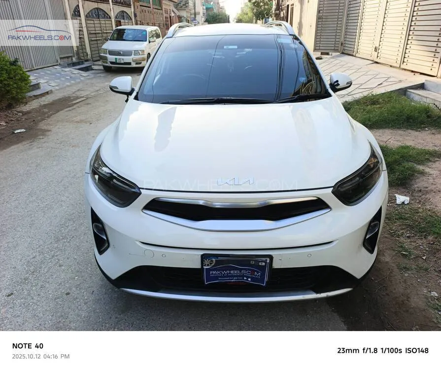 KIA Stonic 2021 for Sale in Peshawar Image-1