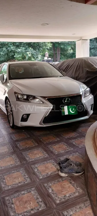 Lexus CT200h 2011 for Sale in Lahore Lexus CT200h 2011 for Sale in Lahore Image-1