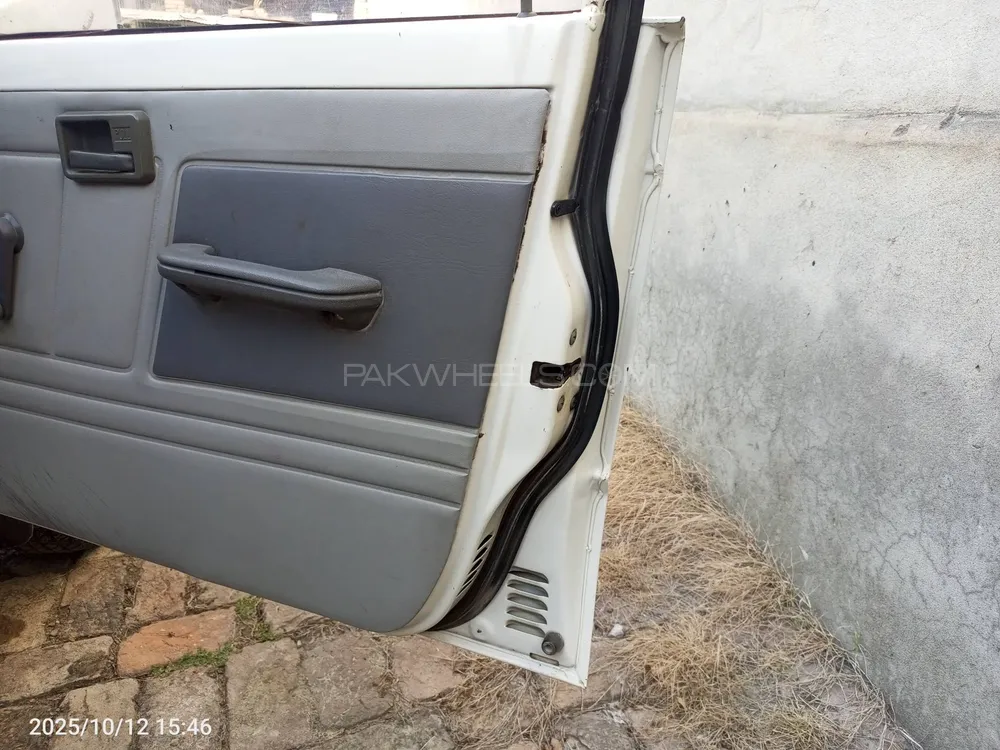 Suzuki Mehran 2011 for Sale in Malakand Agency Suzuki Mehran 2011 for Sale in Malakand Agency Image-7