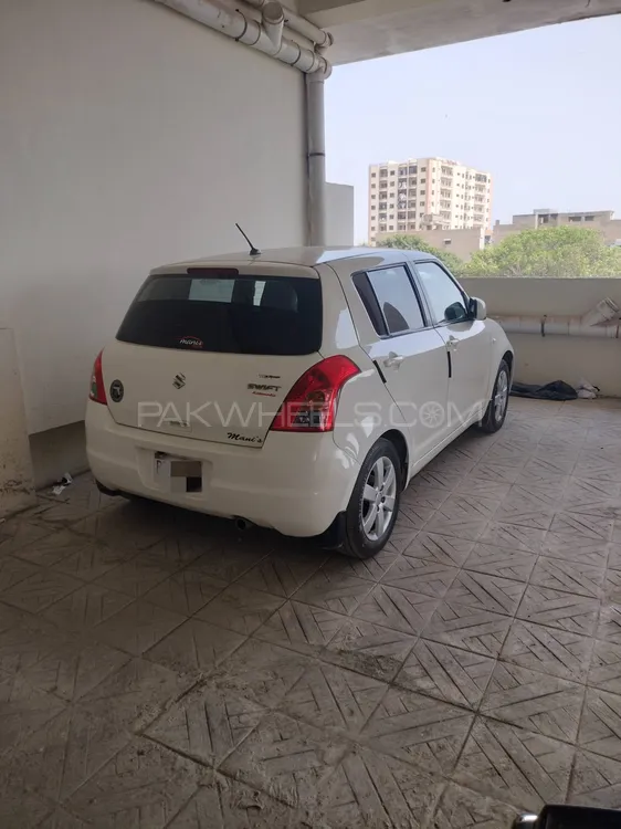 Suzuki Swift 2015 for Sale in Karachi Image-1
