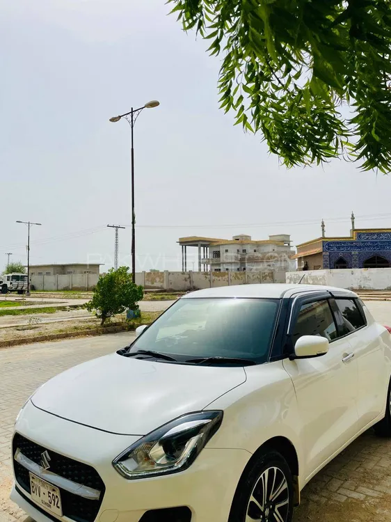 Suzuki Swift 2023 for Sale in Hyderabad Image-1