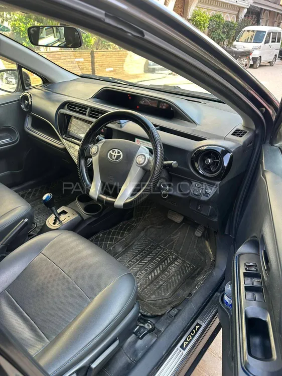 Toyota Aqua 2015 for Sale in Karachi Image-1