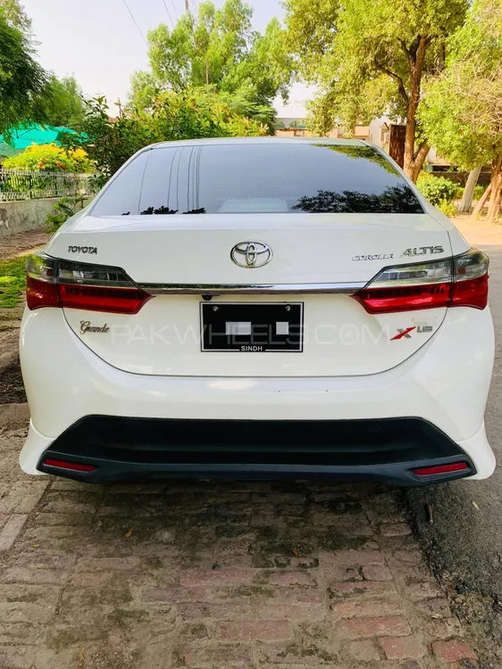 Toyota Corolla 2018 for Sale in Jaranwala Image-1
