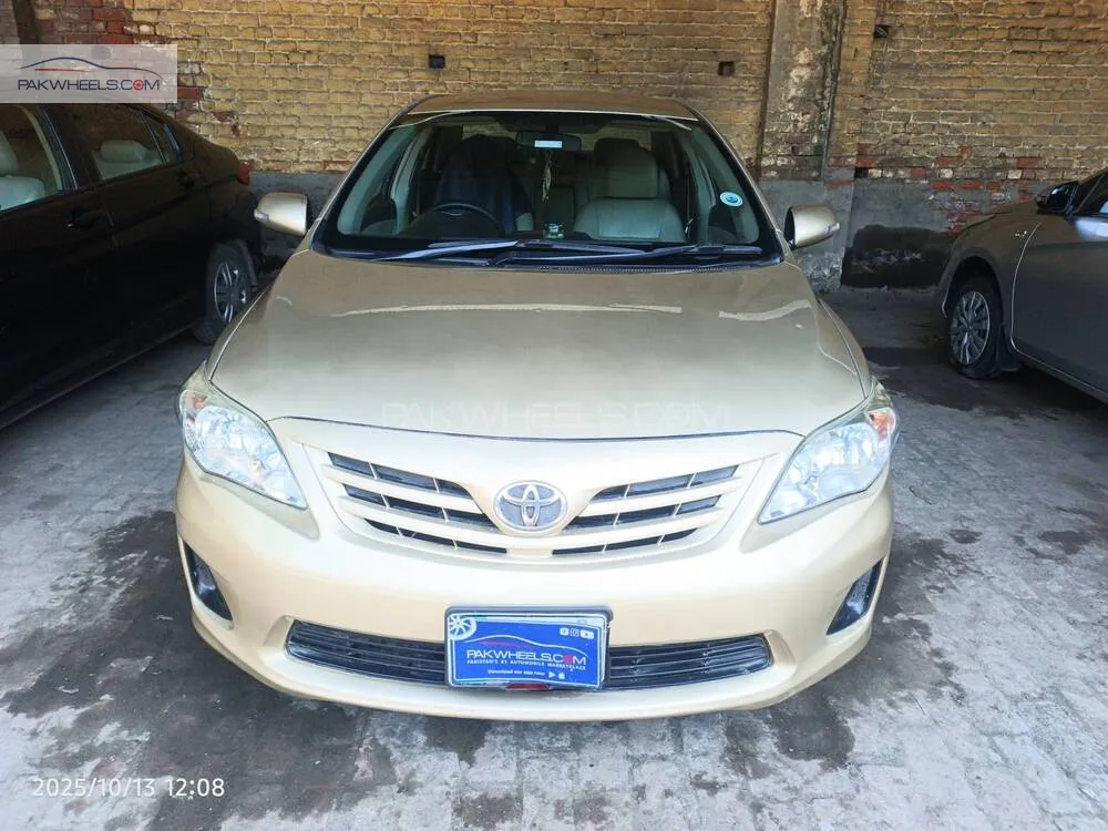 Toyota Corolla 2012 for Sale in Lahore Image-1