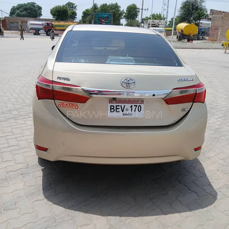Toyota Corolla 2015 for Sale in Vehari Toyota Corolla 2015 for Sale in Vehari Image-6