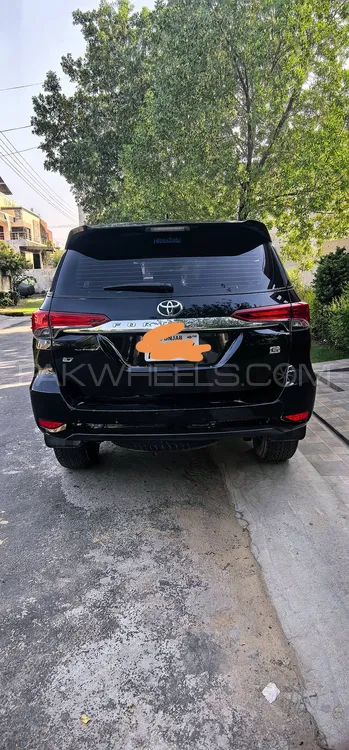 Toyota Fortuner 2022 for Sale in Lahore Image-1
