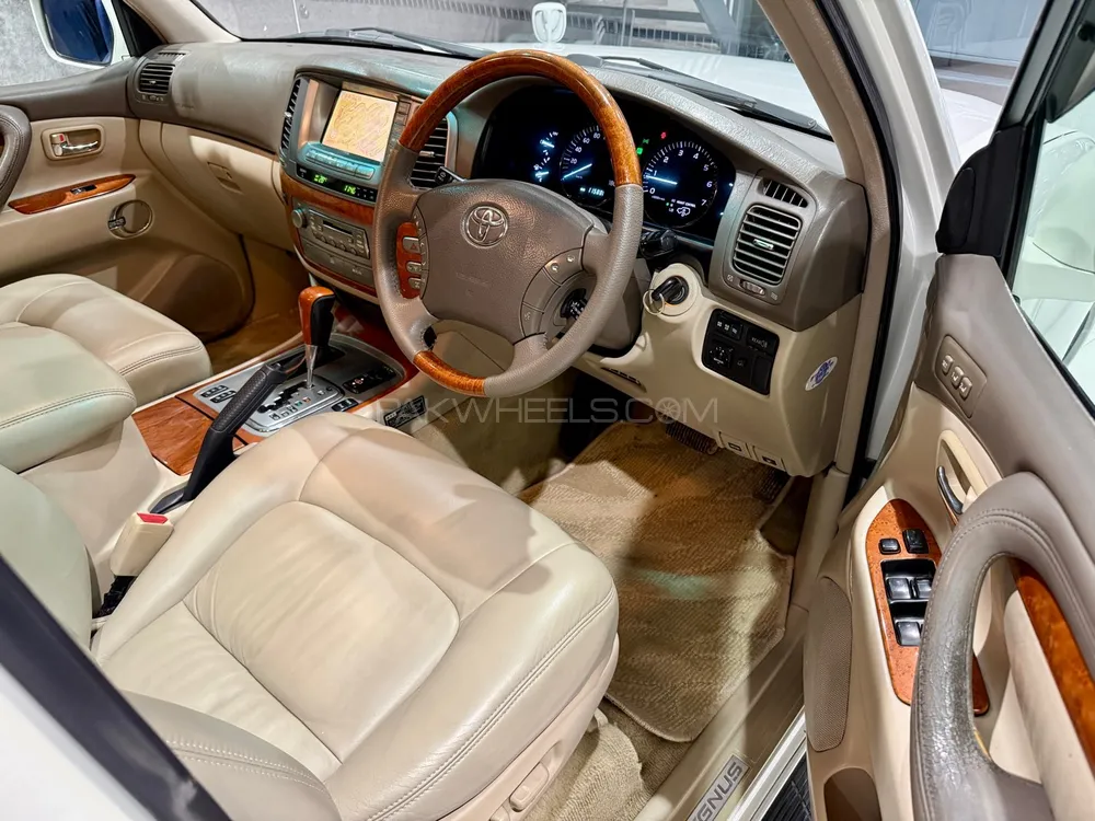 ٹویوٹا لینڈ کروزر 2003 for Sale in اسلام آباد ٹویوٹا لینڈ کروزر 2003 for Sale in اسلام آباد Image-9