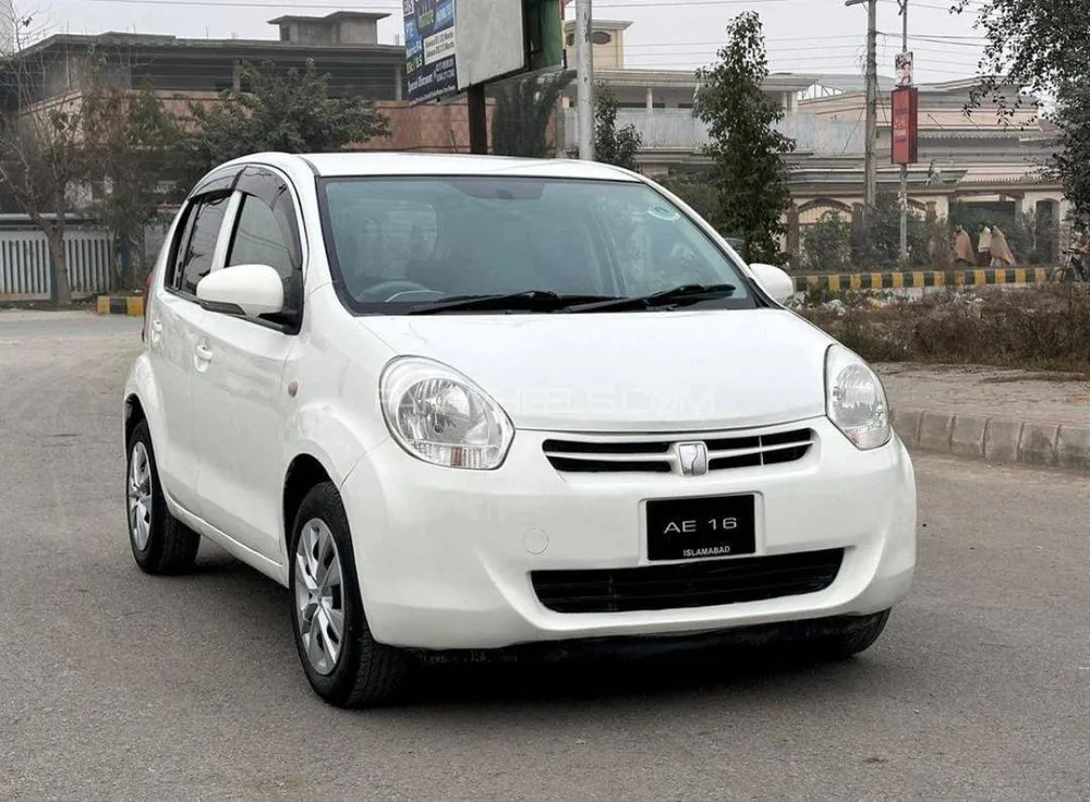 Toyota Passo 2010 for Sale in Mardan Image-1