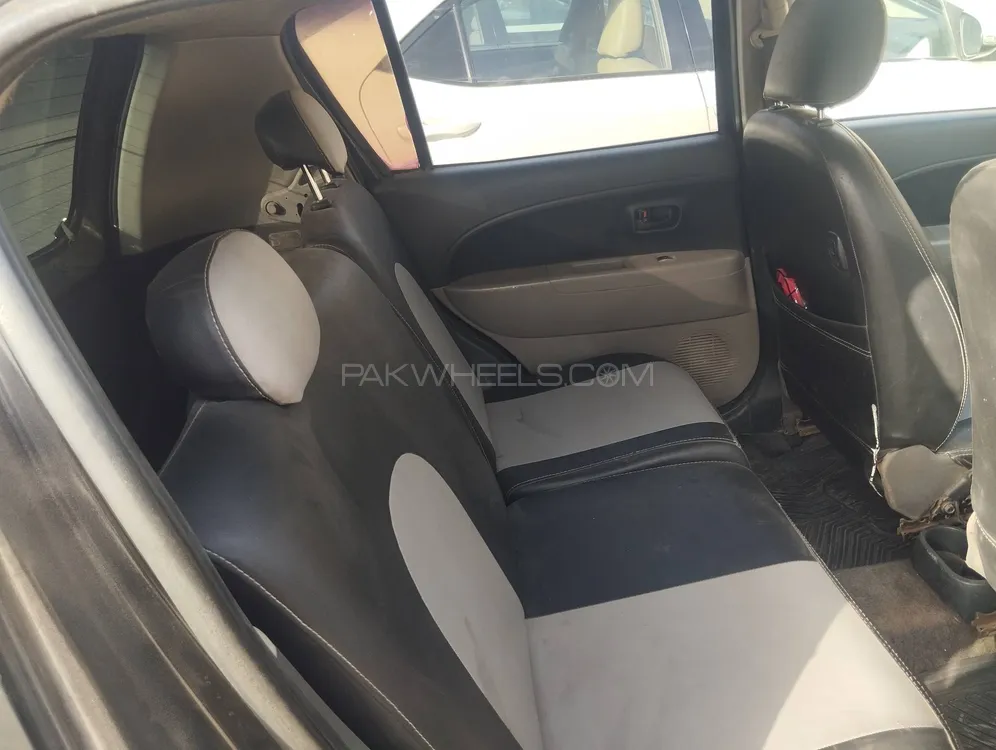 Toyota Passo 2006 for Sale in Karachi Image-1