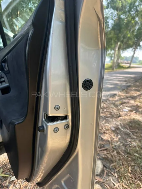 Toyota Prius 2012 for Sale in Nowshera Toyota Prius 2012 for Sale in Nowshera Image-5