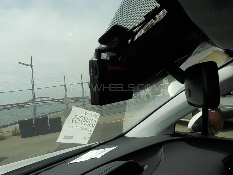 Toyota Prius 2020 for Sale in Arifwala Toyota Prius 2020 for Sale in Arifwala Image-13