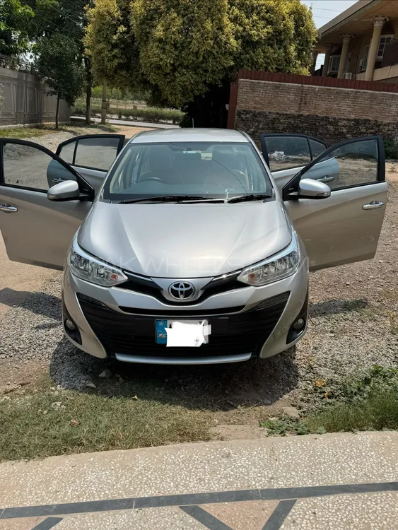 Toyota Yaris Sedan 2021 for Sale in Peshawar Image-1