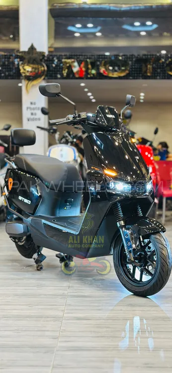 Yadea GT60 Backrest 2025 for Sale Yadea GT60 Backrest 2025 for Sale Image-1