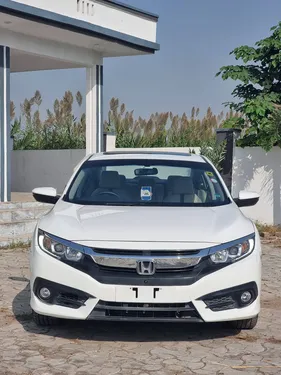 Honda Civic Oriel 1.8 i-VTEC CVT 2018