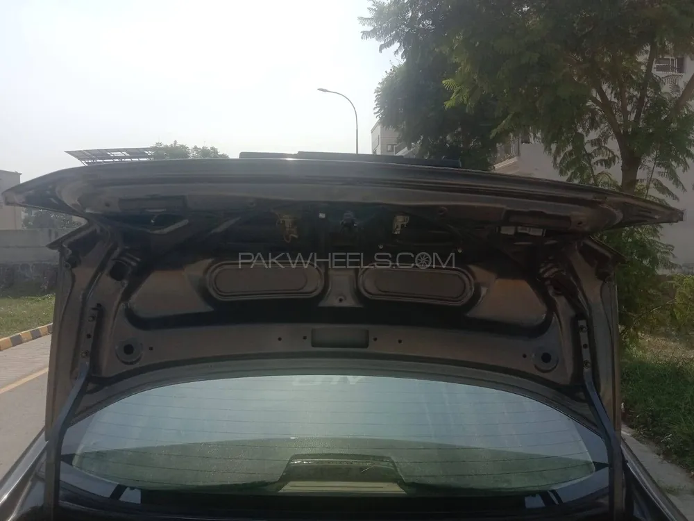ہونڈا سٹی 2019 for Sale in لاہور ہونڈا سٹی 2019 for Sale in لاہور Image-9