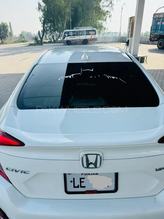 Honda Civic 2018 for Sale in Sheikhupura Image-1
