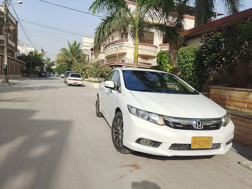 ہونڈا سوک 2013 for Sale in کراچی ہونڈا سوک 2013 for Sale in کراچی Image-3