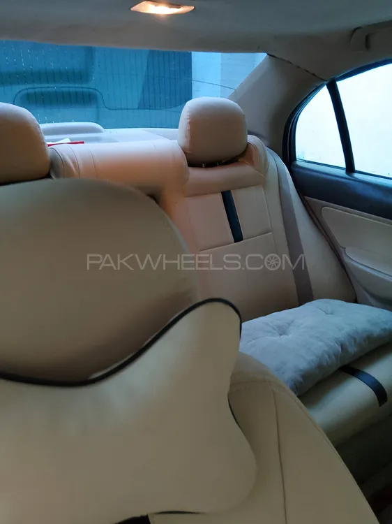 Honda Civic 2005 for Sale in Lahore Honda Civic 2005 for Sale in Lahore Image-9