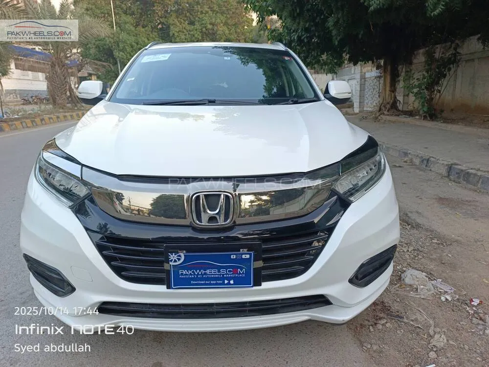 Honda Vezel 2019 for Sale in Karachi Image-1