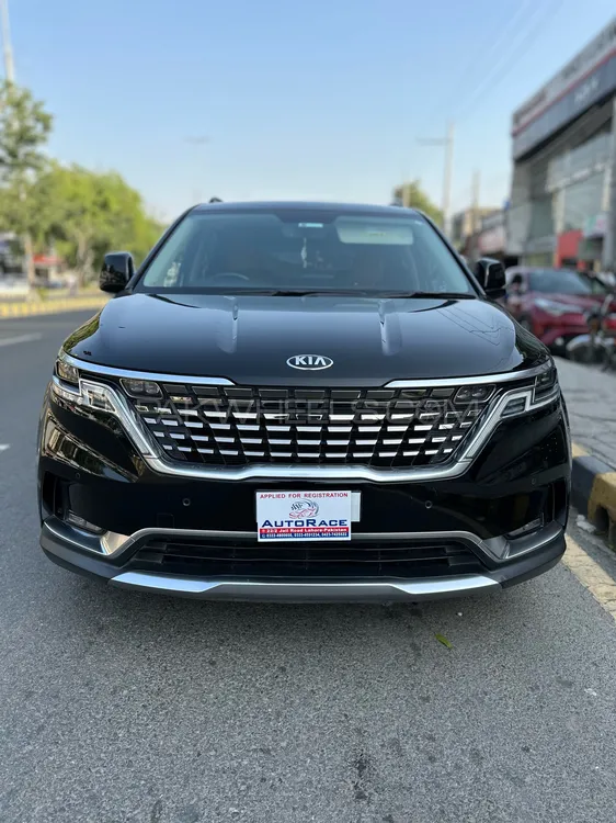 KIA Carnival 2021 for Sale in Lahore Image-1