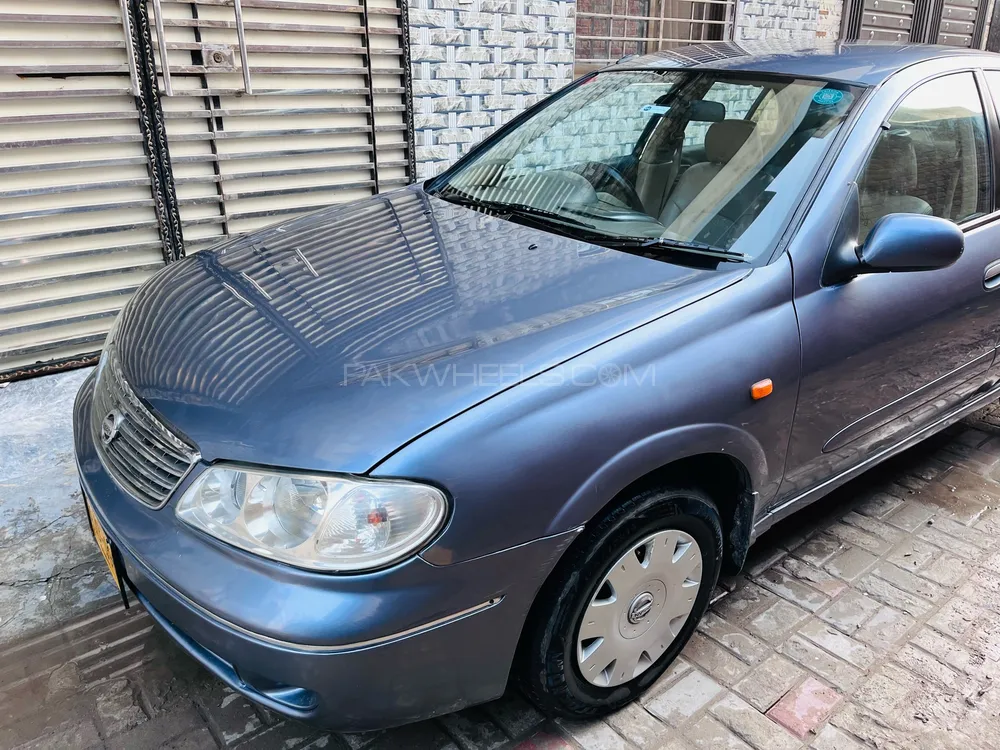 Nissan Sunny 2005 for Sale in Lahore Image-1