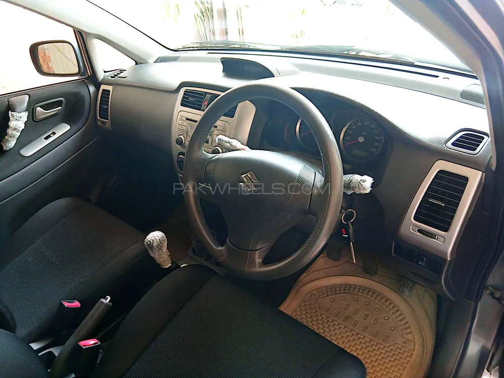 Suzuki Liana 2005 for Sale in Charsadda Suzuki Liana 2005 for Sale in Charsadda Image-9