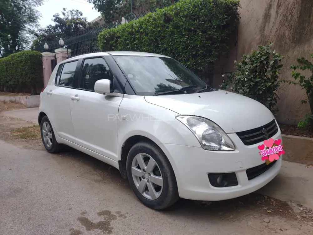 Suzuki Swift 2016 for Sale in Karachi Suzuki Swift 2016 for Sale in Karachi Image-1