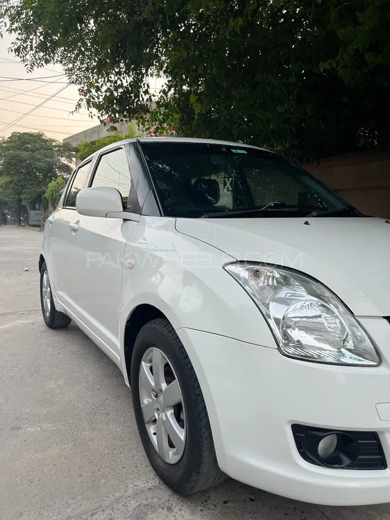 Suzuki Swift 2018 for Sale in Lahore Suzuki Swift 2018 for Sale in Lahore Image-3