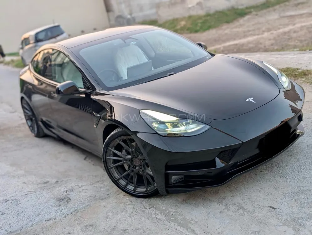 Tesla Model 3 2021 for Sale in Lahore Image-1