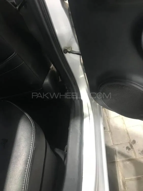 Toyota Aqua 2013 for Sale in Lahore Toyota Aqua 2013 for Sale in Lahore Image-11