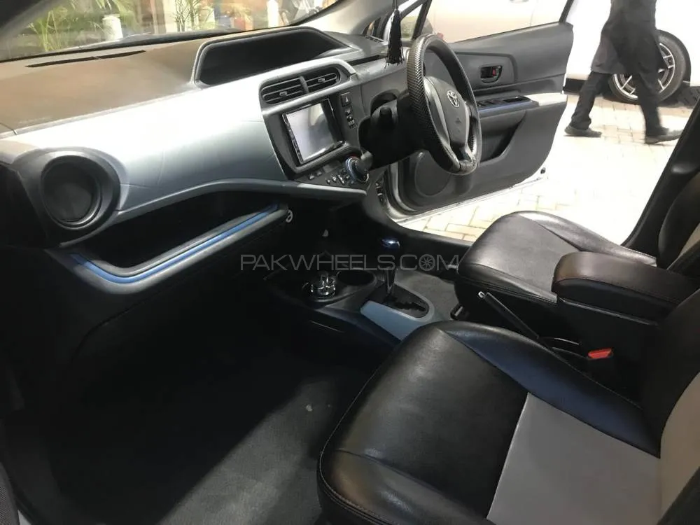 Toyota Aqua 2013 for Sale in Lahore Toyota Aqua 2013 for Sale in Lahore Image-13
