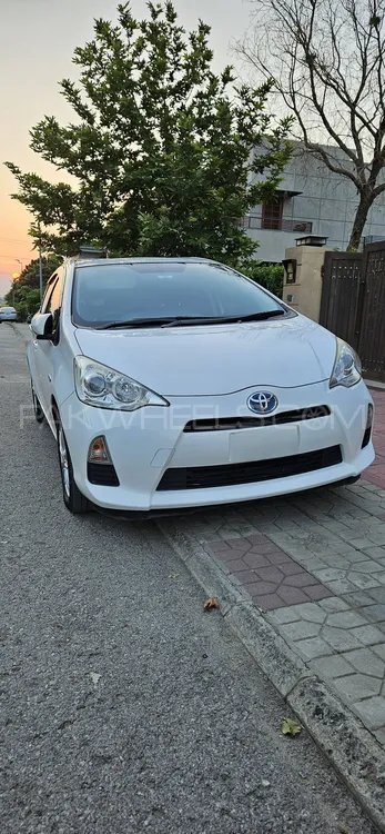 Toyota Aqua 2014 for Sale in Islamabad Image-1